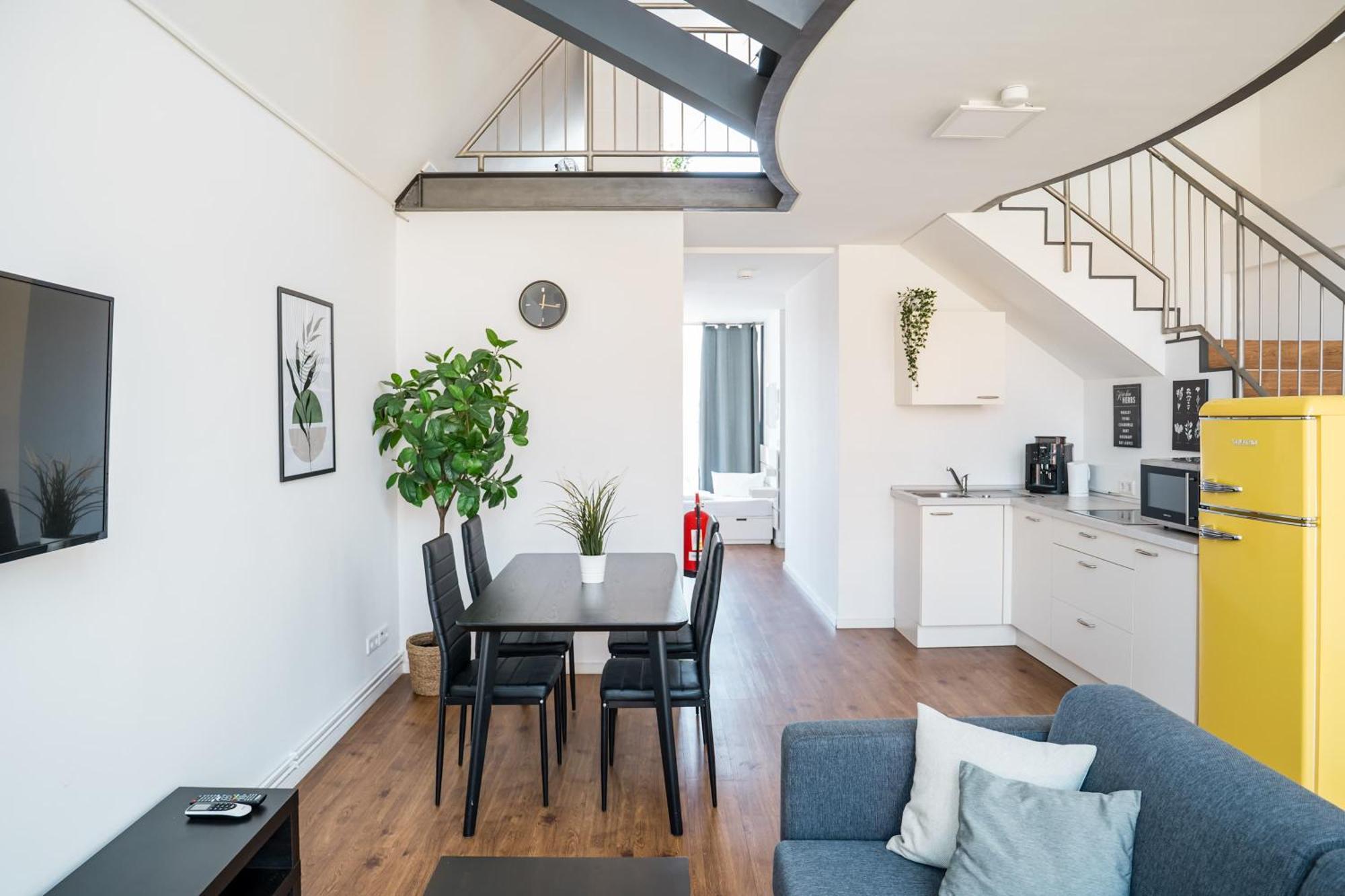 Fantastic Loft With Balcony Apartment Berlin Exterior foto